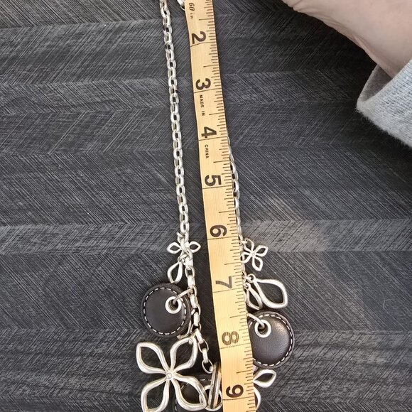 ☀️Fossil Charm Necklace - Leather & Metal - Fall Collection - Picture 5 of 5